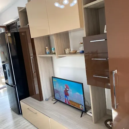 Apartament Yanis