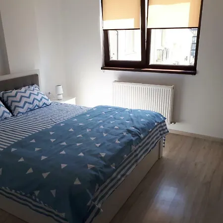Apartament Yanis アパート *